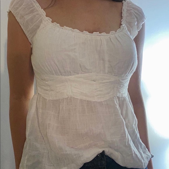 ✿ white top (max studio) ✿ - Picture 2 of 3